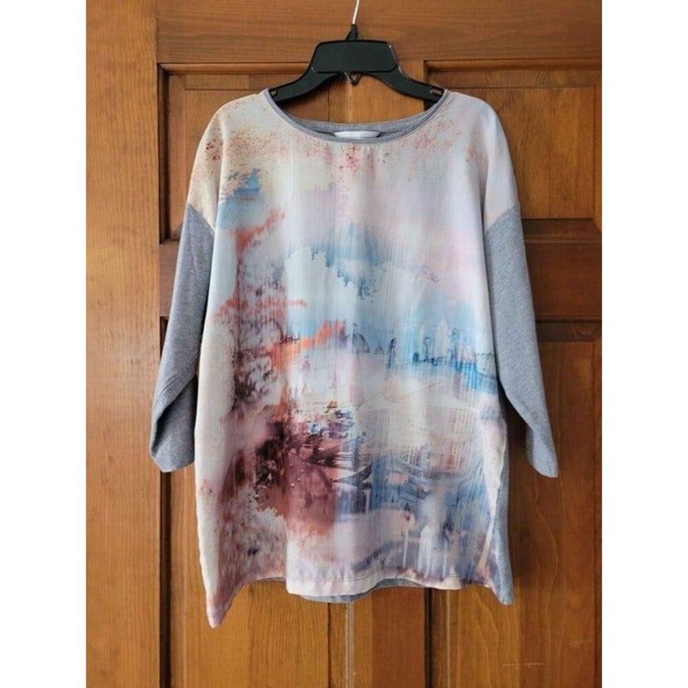 Women's small Christopher & Banks top